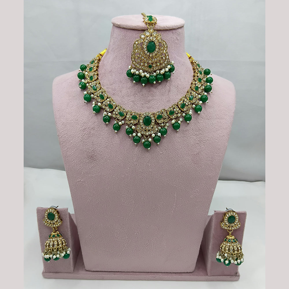 Lucentarts Jewellery Gold Plated Traditional Kundan and Pearl Necklace Set