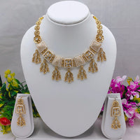 Lucentarts Jewellery Festive Bloom  Kundan And Pota Meenakari Shine Necklace Set