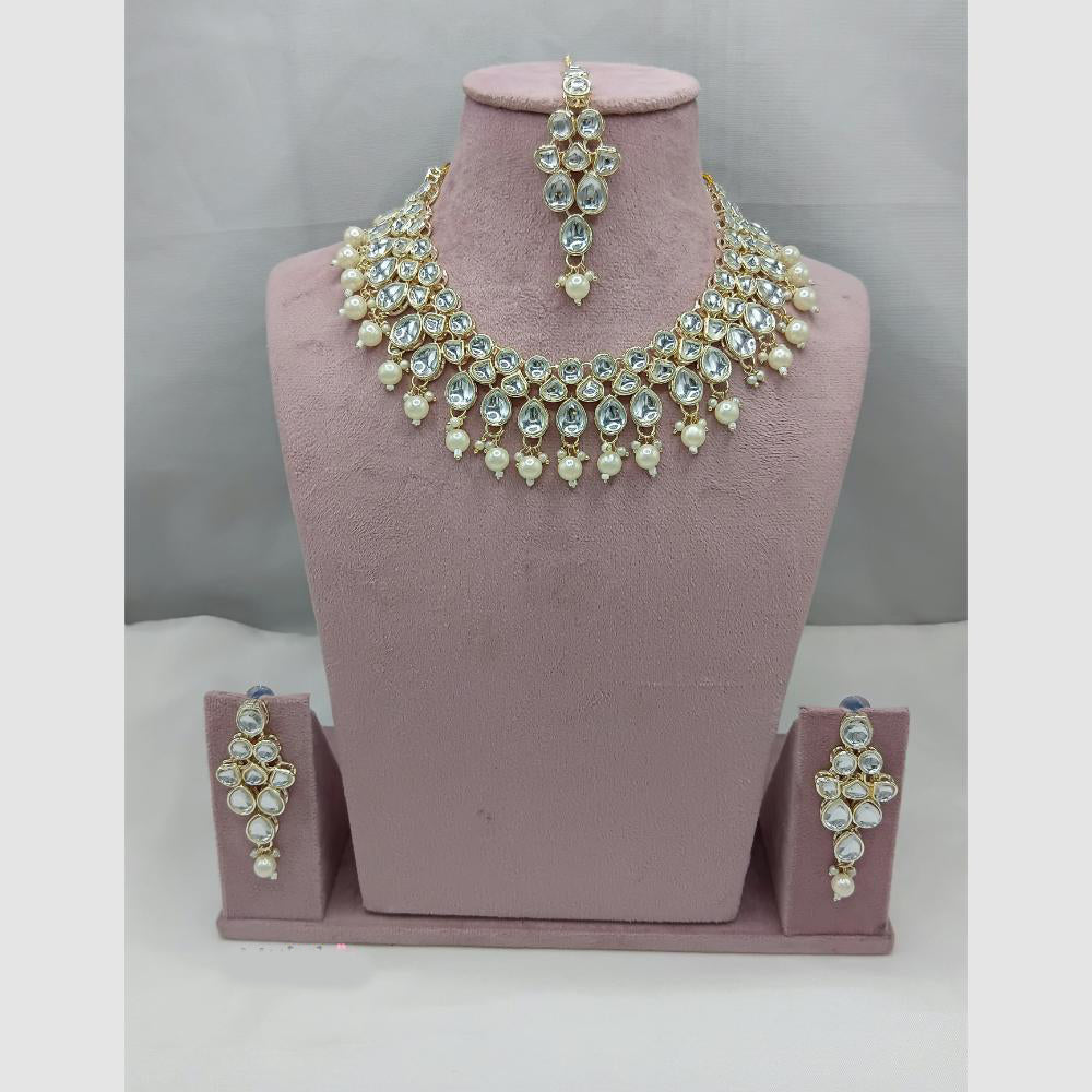 Lucentarts Jewellery Gold Plated Traditional Kundan and Pearl Necklace Set