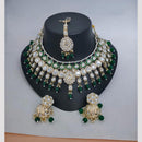 Lucentarts Jewellery Kundan Stone And Beads Necklace Set