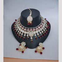 Lucentarts Jewellery Kundan Stone And Beads Necklace Set
