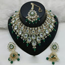 Lucentarts Jewellery Traditional Kundan And Pearl Necklace Set