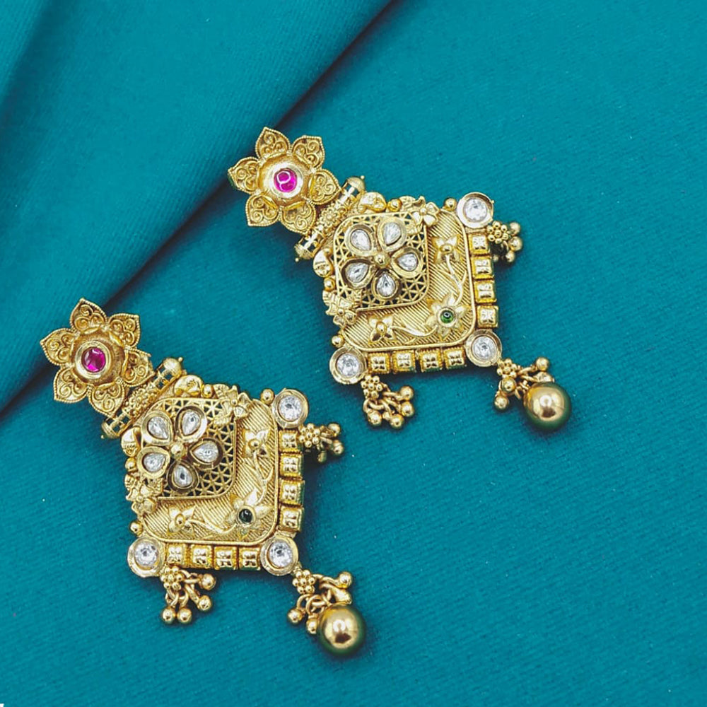 Lucentarts Jewellery Designer Pota Stone Detailing And Pearl Dangler Earrings
