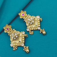 Lucentarts Jewellery Designer Pota Stone Detailing And Pearl Dangler Earrings