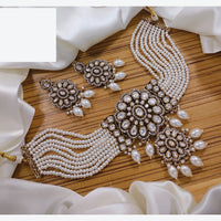 Lucentarts Jewellery Festive Pota And Austrian Beads Pearl Choker Necklace Set