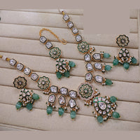 Lucentarts Jewellery Premium Kundan Pota Beads And Pearl Necklace Set