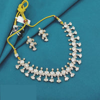 Lucentarts Jewellery Royal Polki Kundan Stone Necklace Set