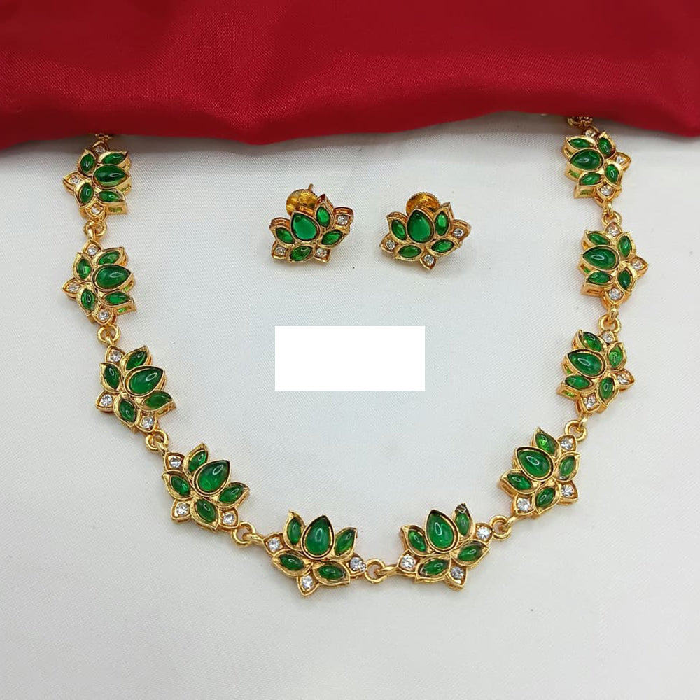 Lucentarts Jewellery Traditional Lotus Design with Polki Kundan Stone Necklace Set