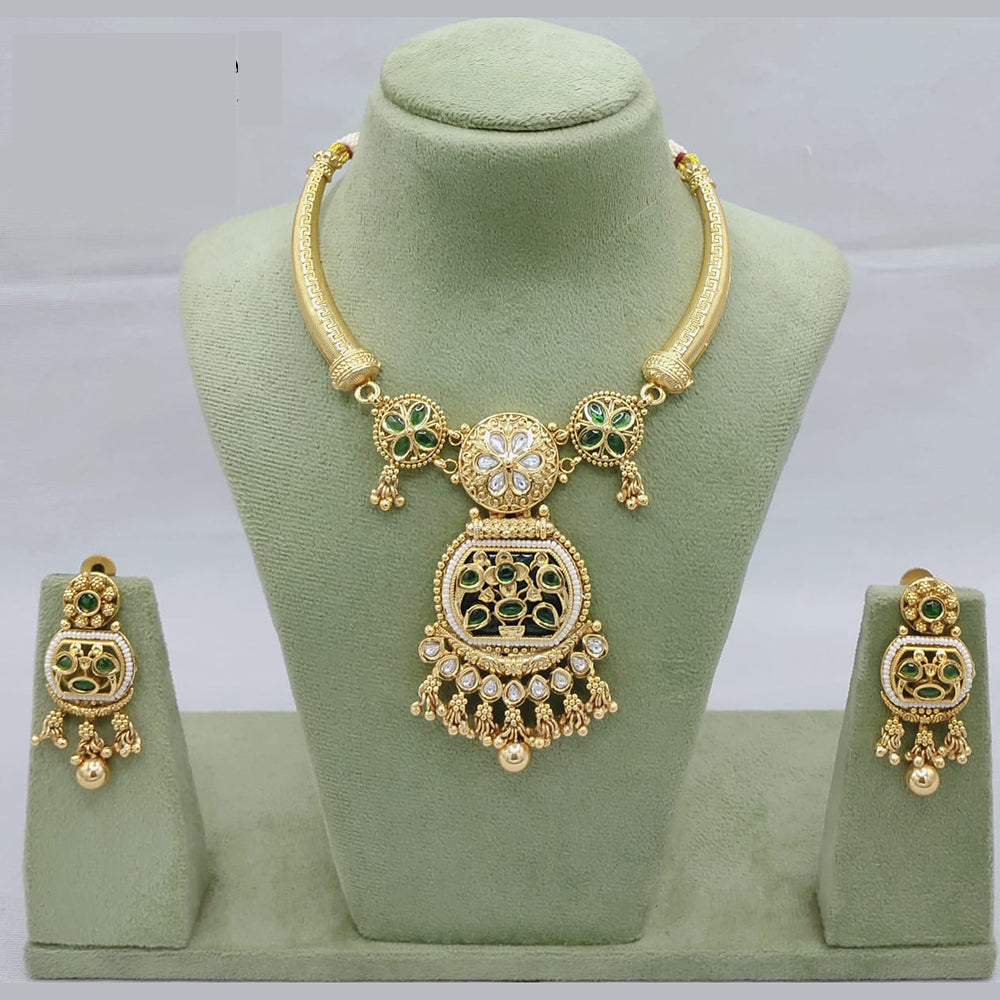 Lucentarts Jewellery Traditional Polki Kundan Necklace Set with Matching Earrings