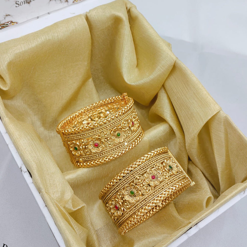 Lucentarts Jewellery Traditional Pota Stone Openable Bangles Set