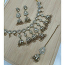 Lucentarts Jewellery Fancy Crystal And Austrian Stone Pearl Necklace Set