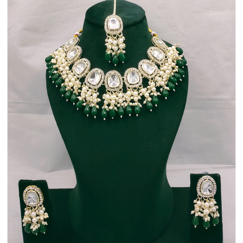 Lucentarts Jewellery Kundan Stone And Pearl Designer Necklace Set