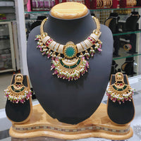 Lucentarts Jewellery Royal Pota Stone Beads And Pearl Meenakari Necklace Set