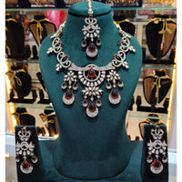 Lucentarts Jewellery Elegant Pota Stone And Austrian Stone Necklace Set