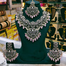 Lucentarts Jewellery Designer Kundan Stone Pearl And Beads Necklace Set