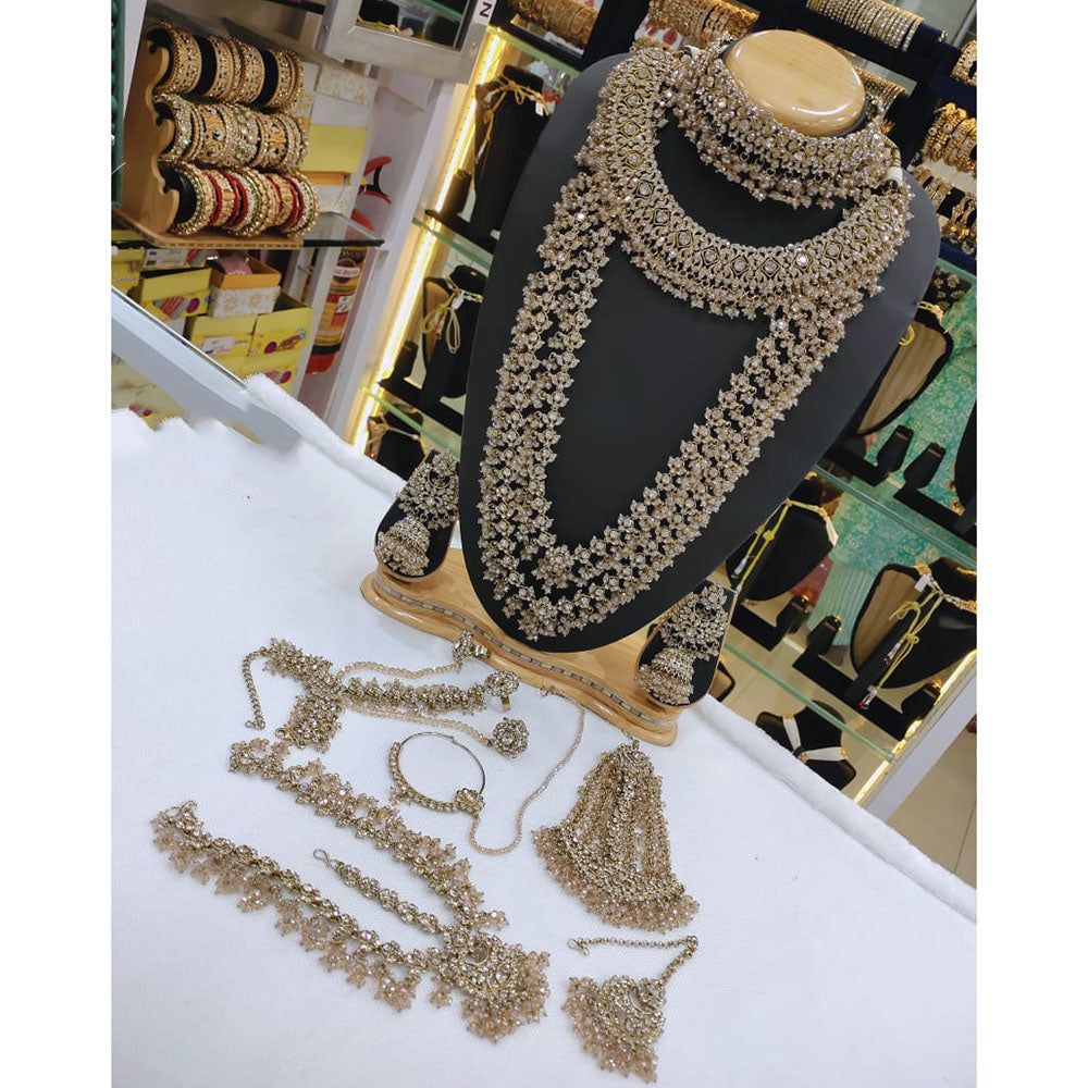 Lucentarts Jewellery Maharani Style Austrian Stone And Beads Bridal Set
