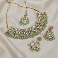 Lucentarts Jewellery Kundan Stone Pearl And Beads Meenakari Necklace Set