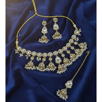Lucentarts Jewellery Graceful Pota Stone And Austrian Stone Pearl Necklace Set