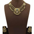 Lucentarts Jewellery Premium Pota Stone And Pearl Designer Necklace Set