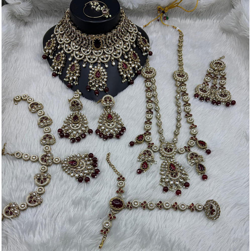 Lucentarts Jewellery Opulent Kundan Stone Pearl And Beads Bridal Jewellery Set