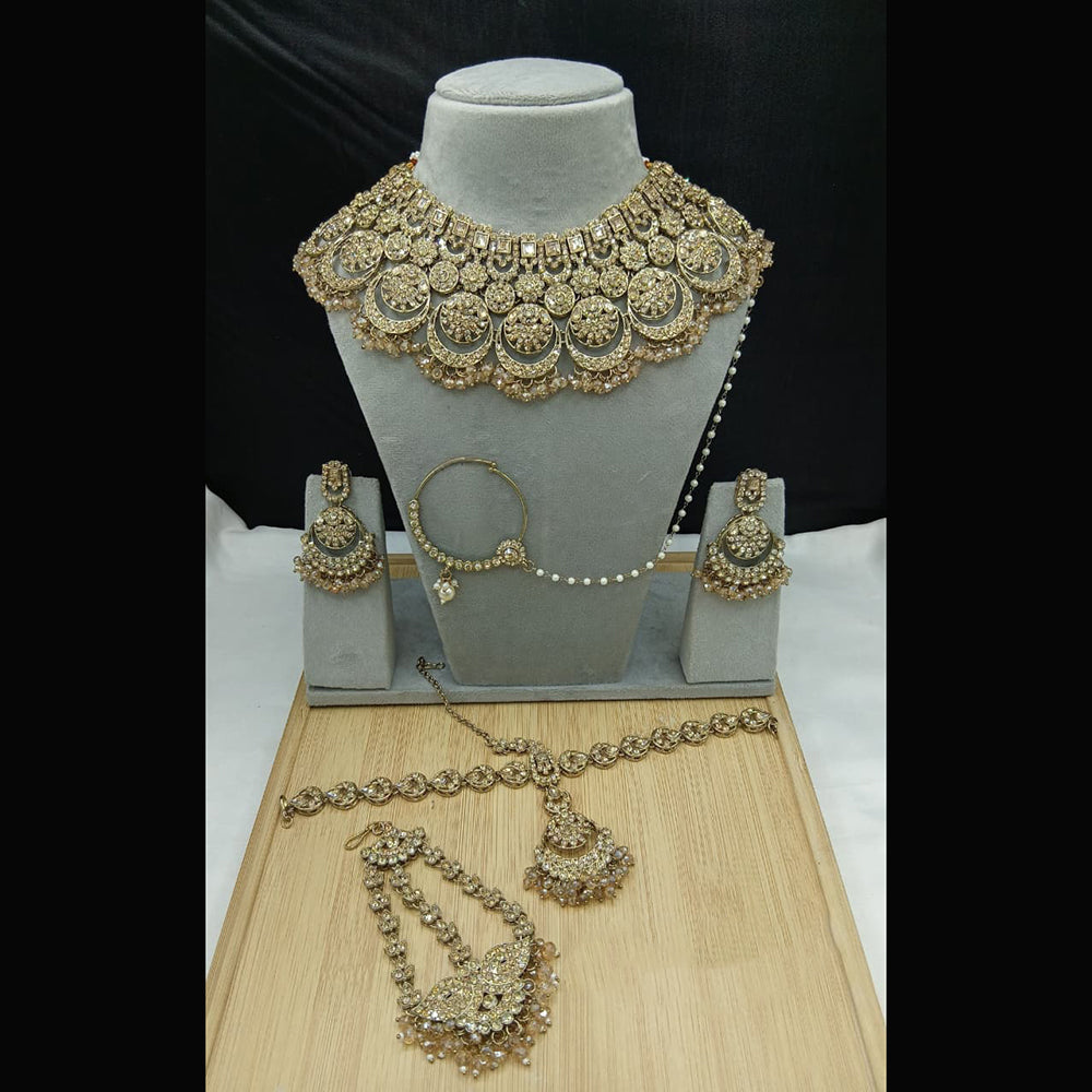 Lucentarts Jewellery Royal Crystal Stone And Pearl Semi Bridal Necklace Set