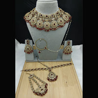 Lucentarts Jewellery Royal Crystal Stone And Pearl Semi Bridal Necklace Set
