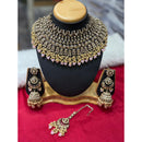 Lucentarts Jewellery Graceful Austrian Stone And Pearl Choker Necklace Set