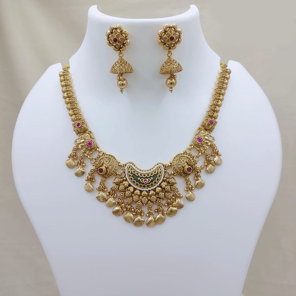 Lucentarts Jewellery Heritage Pota Stone And Pearl Designer Necklace Set