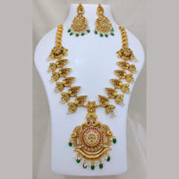 Lucentarts Jewellery Premium Pota Stone And Pearl Designer Necklace Set