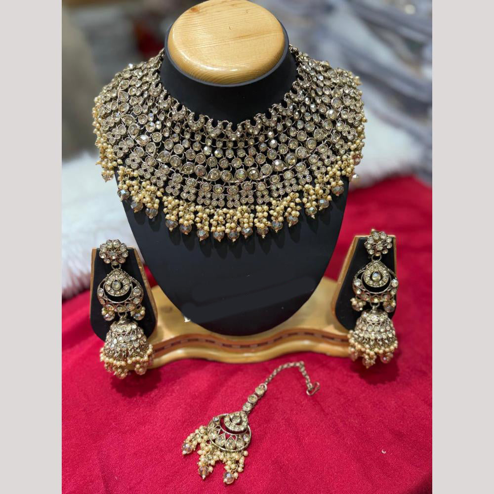 Lucentarts Jewellery Classic Crystal Stone And Pearl Choker Necklace Set