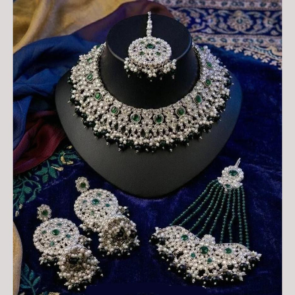 Lucentarts Jewellery Classic Crystal Stone And Pearl Choker Necklace Set