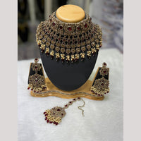 Lucentarts Jewellery Classic Crystal Stone And Pearl Choker Necklace Set