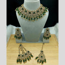 Lucentarts Jewellery Classic Austrain Stone Beads And Pearl Necklace Set