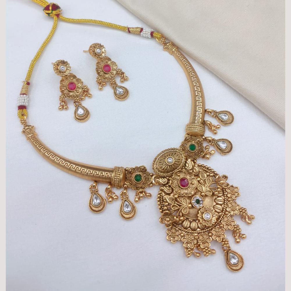 Lucentarts Jewellery Traditional Designer Pota Stone And Pearl Necklace Set