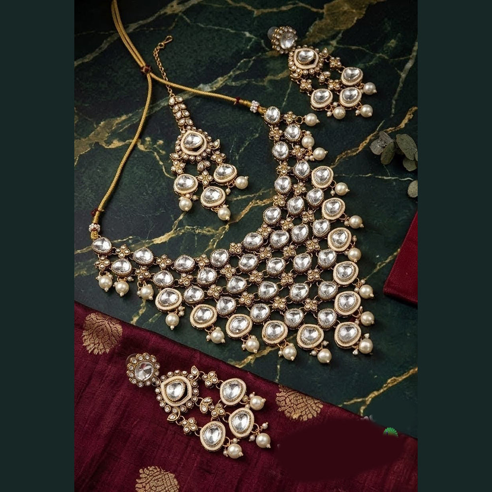 Lucentarts Jewellery Traditional Designer Pota Stone And Pearl Necklace Set