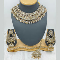 Lucentarts Jewellery Sparkle Austrian Stone Pearl And Beads Designer Choker Necklace Set