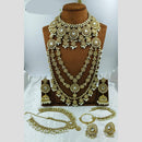 Lucentarts Jewellery Opulent Kundan Stone Pearl And Beads Bridal Jewellery Set
