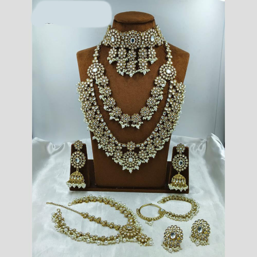 Lucentarts Jewellery Opulent Kundan Stone Pearl And Beads Bridal Jewellery Set