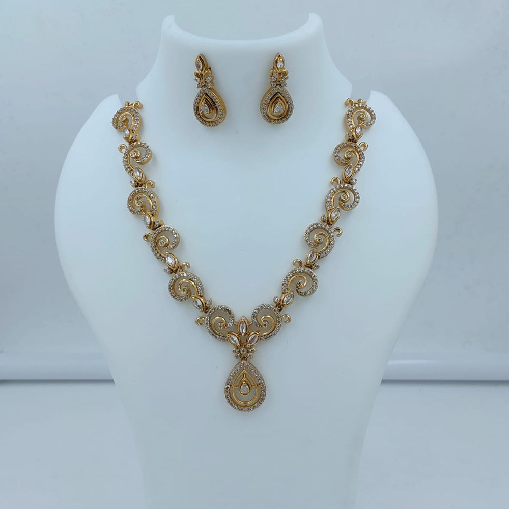 Lucentarts Jewellery Designer Pota Stone And Austrian Stone Pear Necklace Set