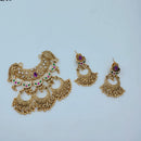 Lucentarts Jewellery Royal Pota Stone And Pearl Pendant Set