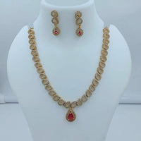 Lucentarts Jewellery Gorgeous Crystal Stone And Austrian Stone Necklace Set