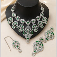 Lucentarts Jewellery Kundan And Crystal Stone Necklace Set for Women
