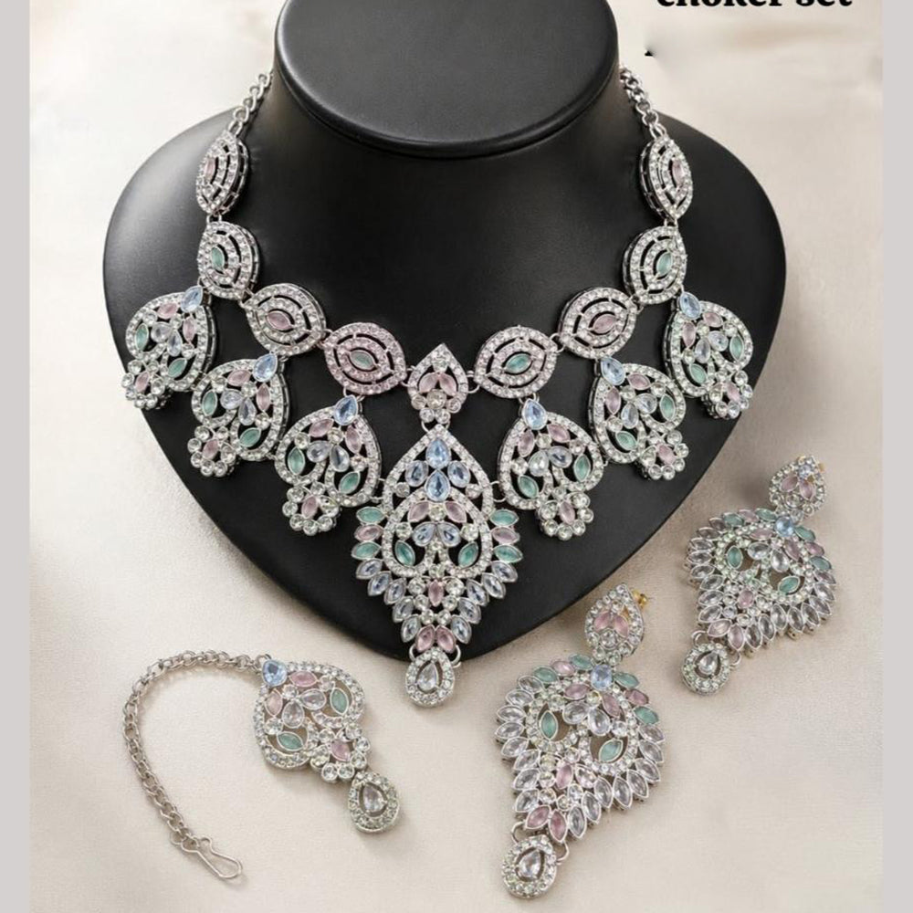 Lucentarts Jewellery Kundan And Crystal Stone Necklace Set for Women