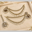 Lucentarts Jewellery Elegant Kundan Stone And Beads Jhumki Earrings With Maangtikka