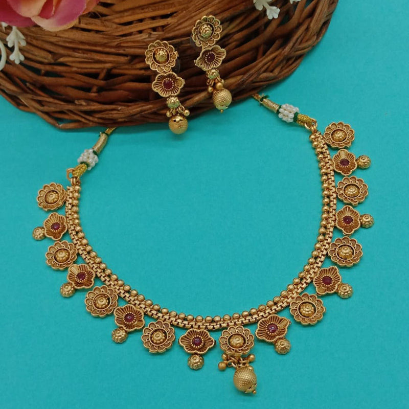 Sai Fashion Gold Plated Pota Stone Necklace Set