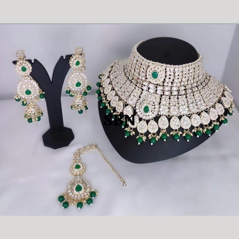 Sai Fashion Gold Plated Kundan Stone Beads And Pearl Choker Necklace Set