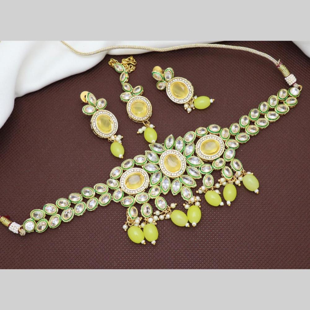 Sai Fashion Elegant Gold Plated Kundan And Beads Choker Necklace Set