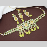 Sai Fashion Elegant Gold Plated Kundan And Beads Choker Necklace Set