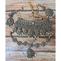 Sai Fashion Traditional Kundan Stone And Beads Necklace Set