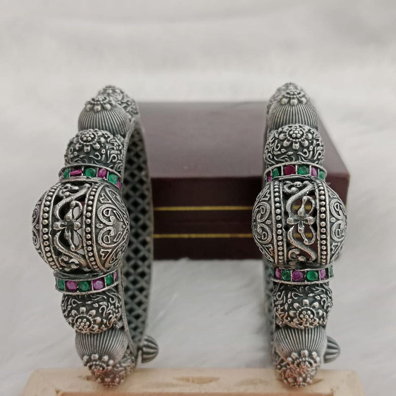 Shagna Oxidised Plated Pota Stone Openable Bangles Set